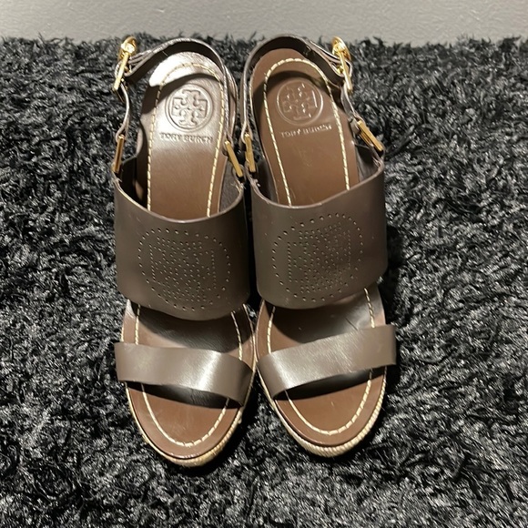 Tory Burch Wedge Sandal - Size 10 - NEW - Picture 6 of 6